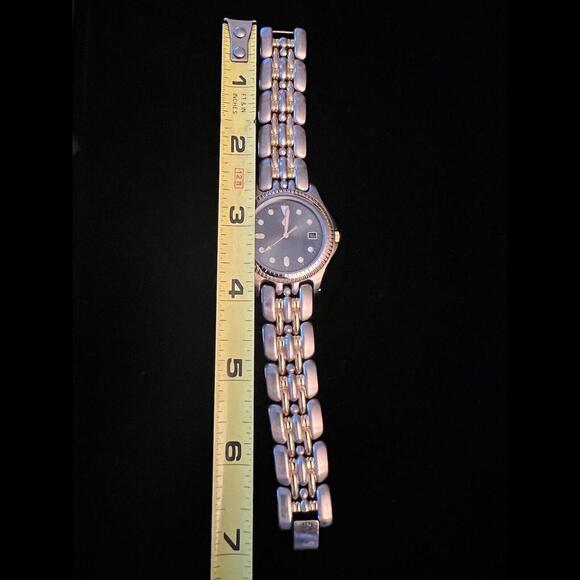 Citizen 5510 Quartz Date Watch with new battery - Picture 3 of 9